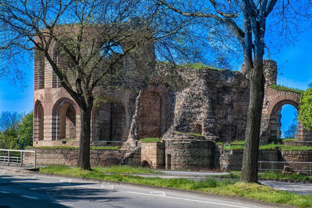 Ferienwohnung Kirchturmblick Euren Trier Eksteriør billede