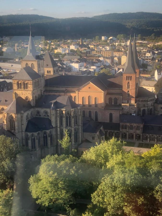 Ferienwohnung Kirchturmblick Euren Trier Eksteriør billede
